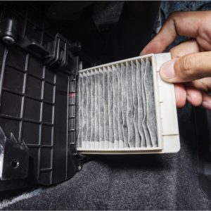 Las partes del aire acondicionado del coche